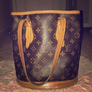 Authentic Louis Vuitton Petit Bucket